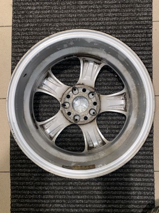 Felgi aluminiowe Ronal 16 cali Mercedes 5x112 ET 46 centrujący 66,6