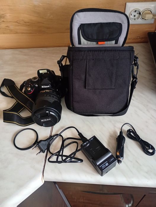 Nikon d5100 nikon corp.,Japan MADE IN THAILAND