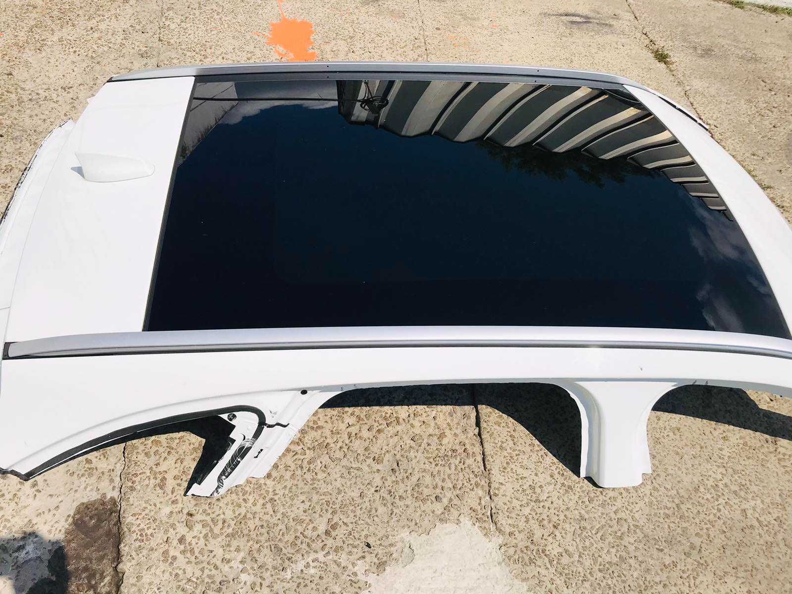 Крыша панорама Jaguar F-Pace Идеальное состояние белая