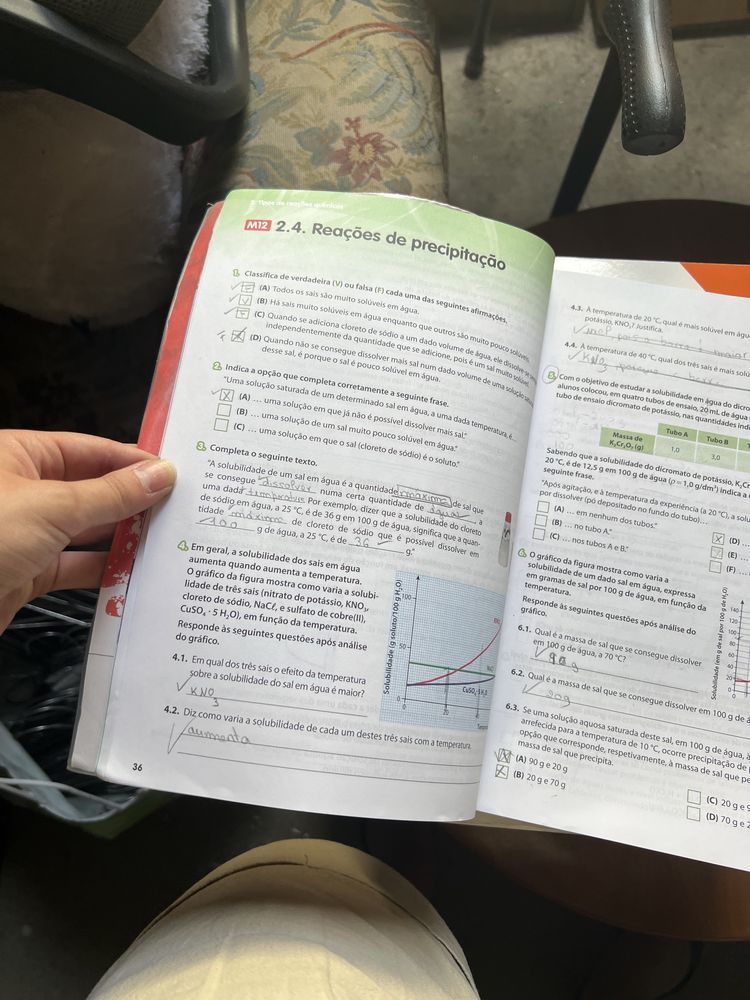 Livro de exercicios de fisicoquimica 8ano