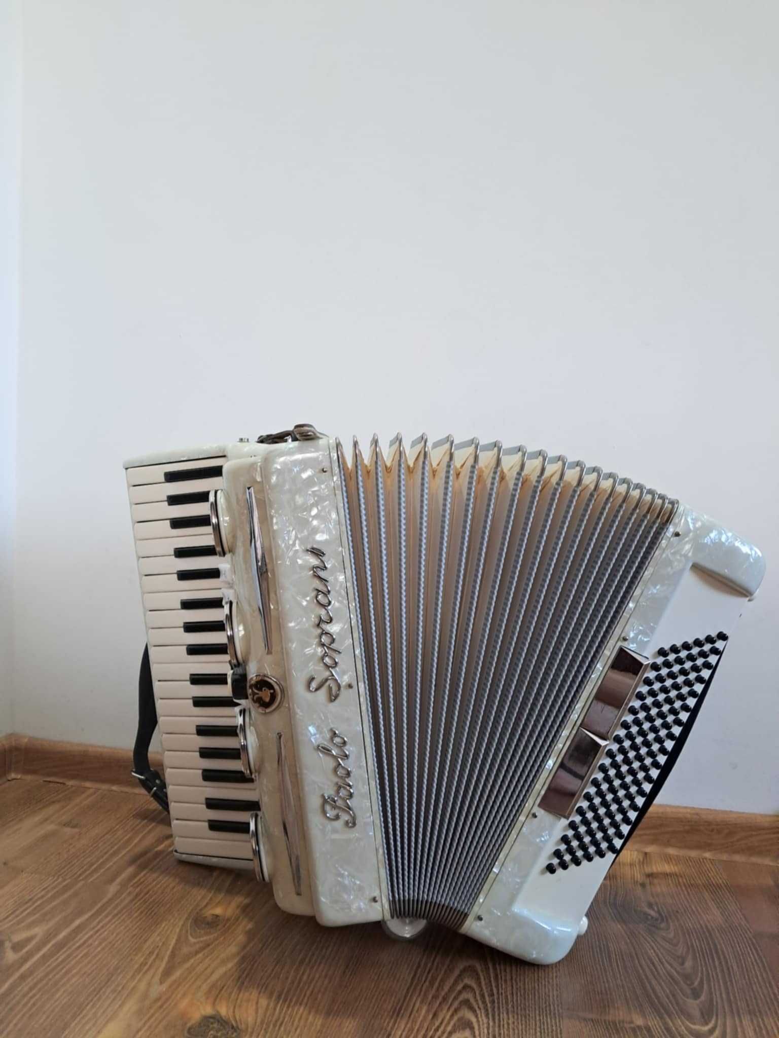 Akordeon Paolo Soprani 96 basów 4 chóry Musette