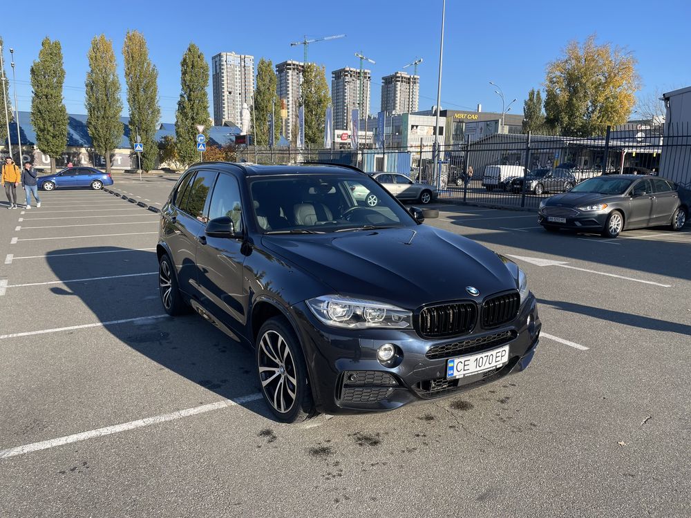 BMW X5 M50D 3,0 diesel комплектація ТОП