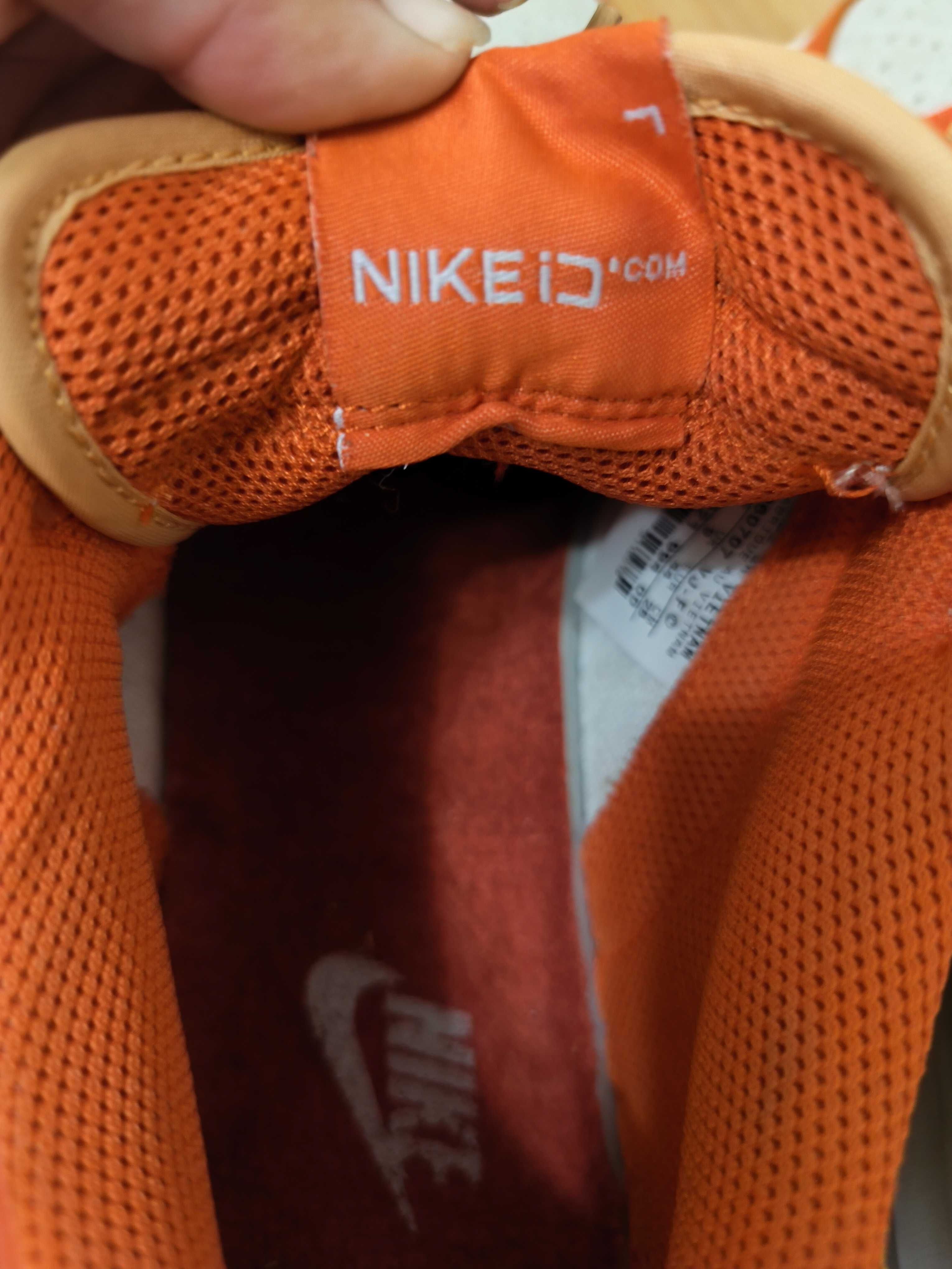 Nike SB Dunk Low NIKEiD – Edição Personalizada (2007)