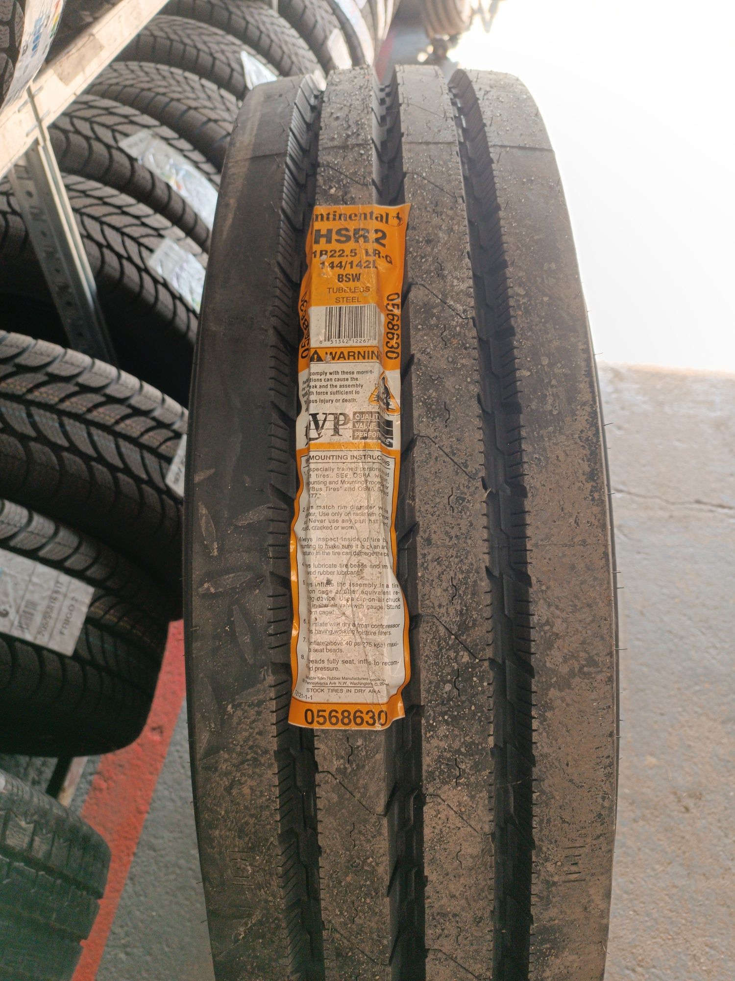 NOWA Opona 11R22,5 Continental HSR2