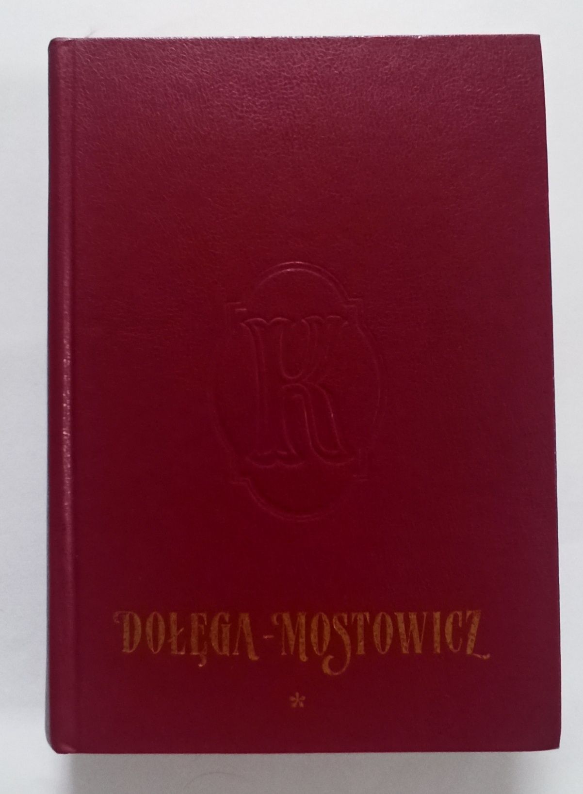 Znachor, Tadeusz Dołęga-Mostowicz
