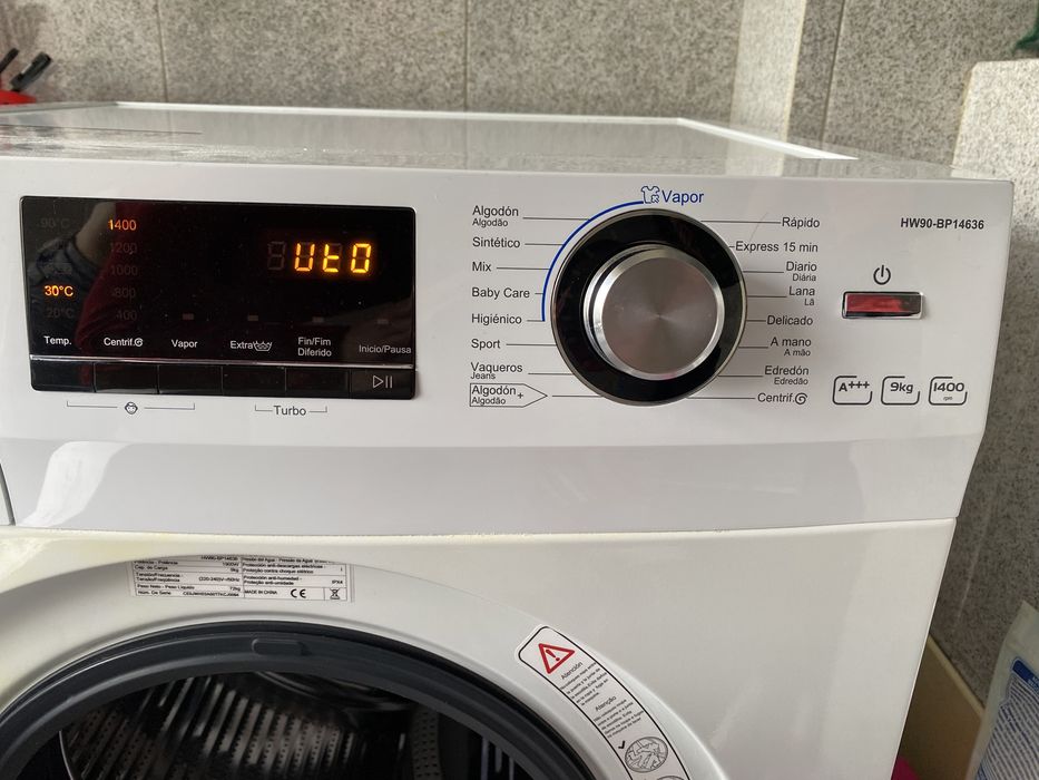 Máquina de lavar roupa