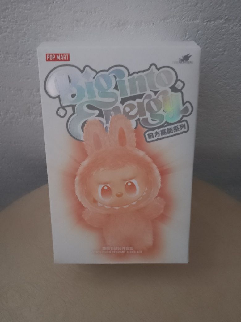 Figurka Labubu Biginto Energy