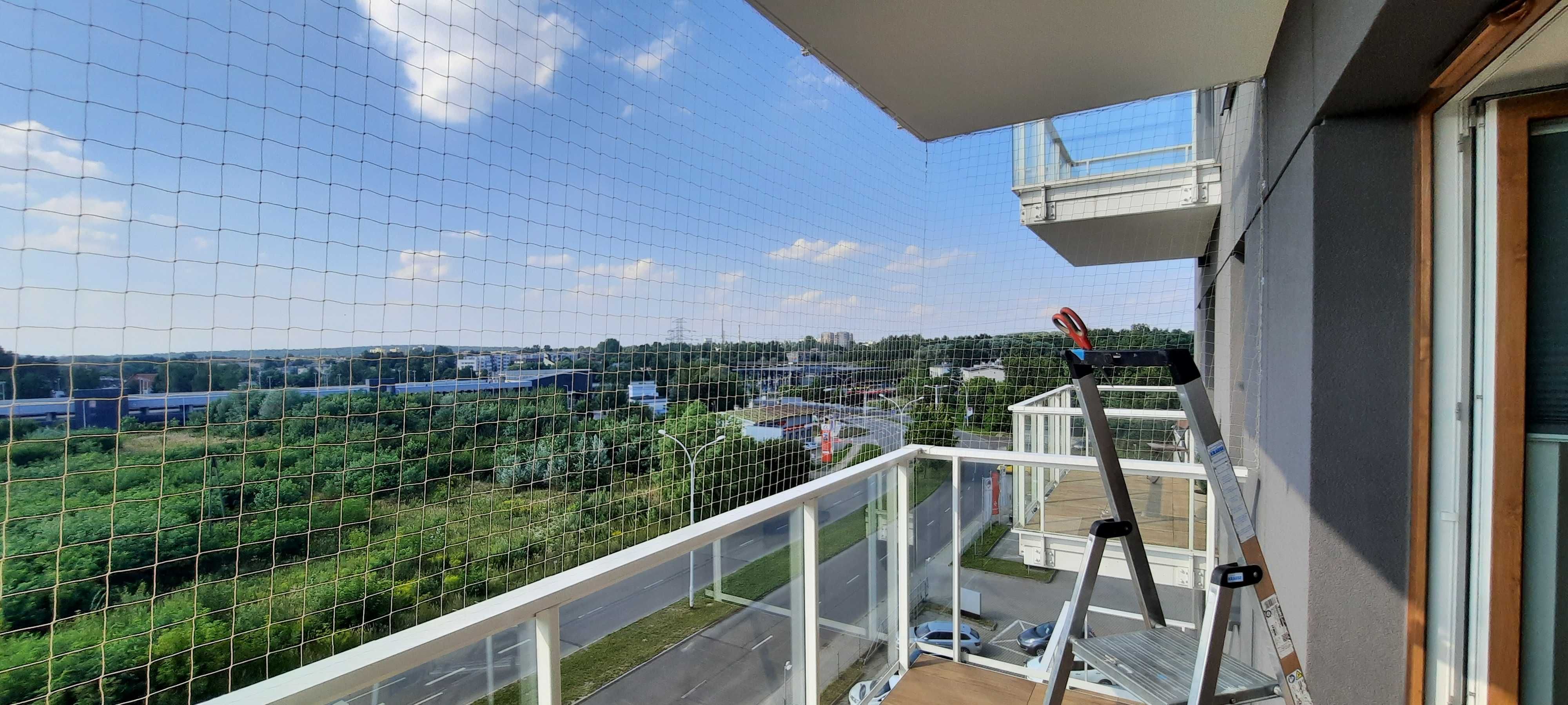 Siatka zabezpieczająca na balkon 3,5x4m Zestaw