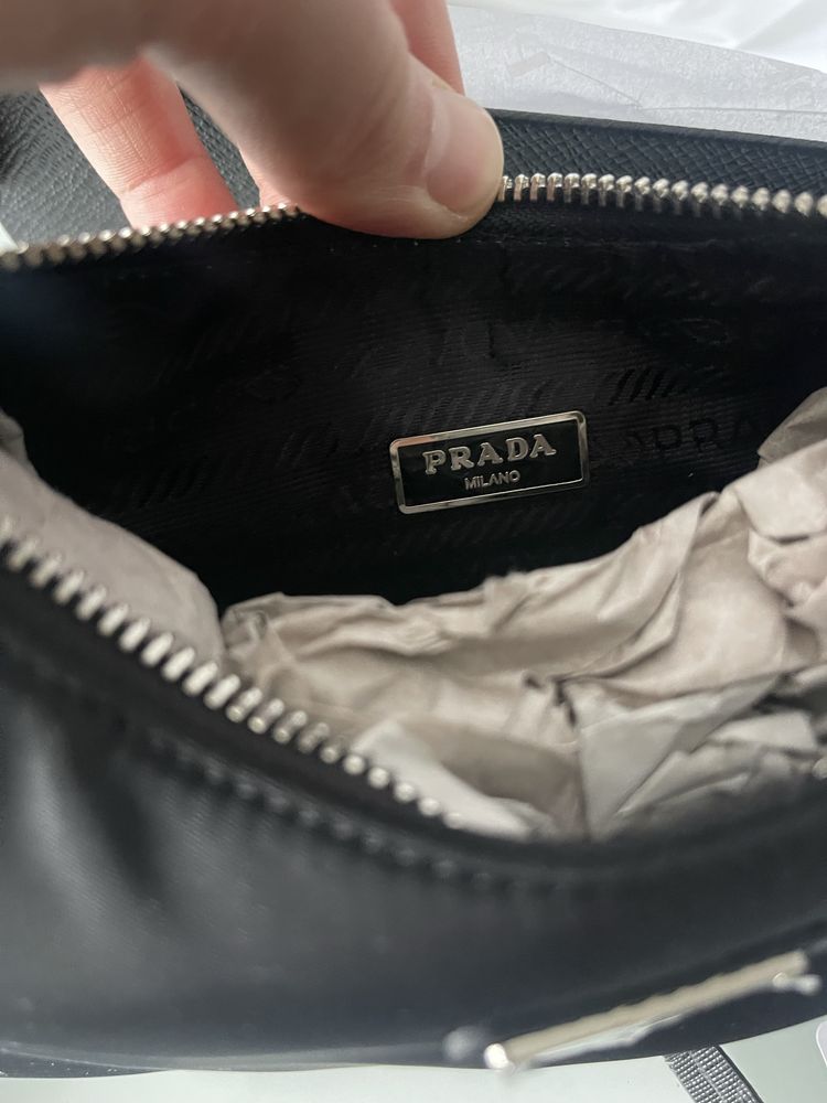 Torebka prada re edition 2005