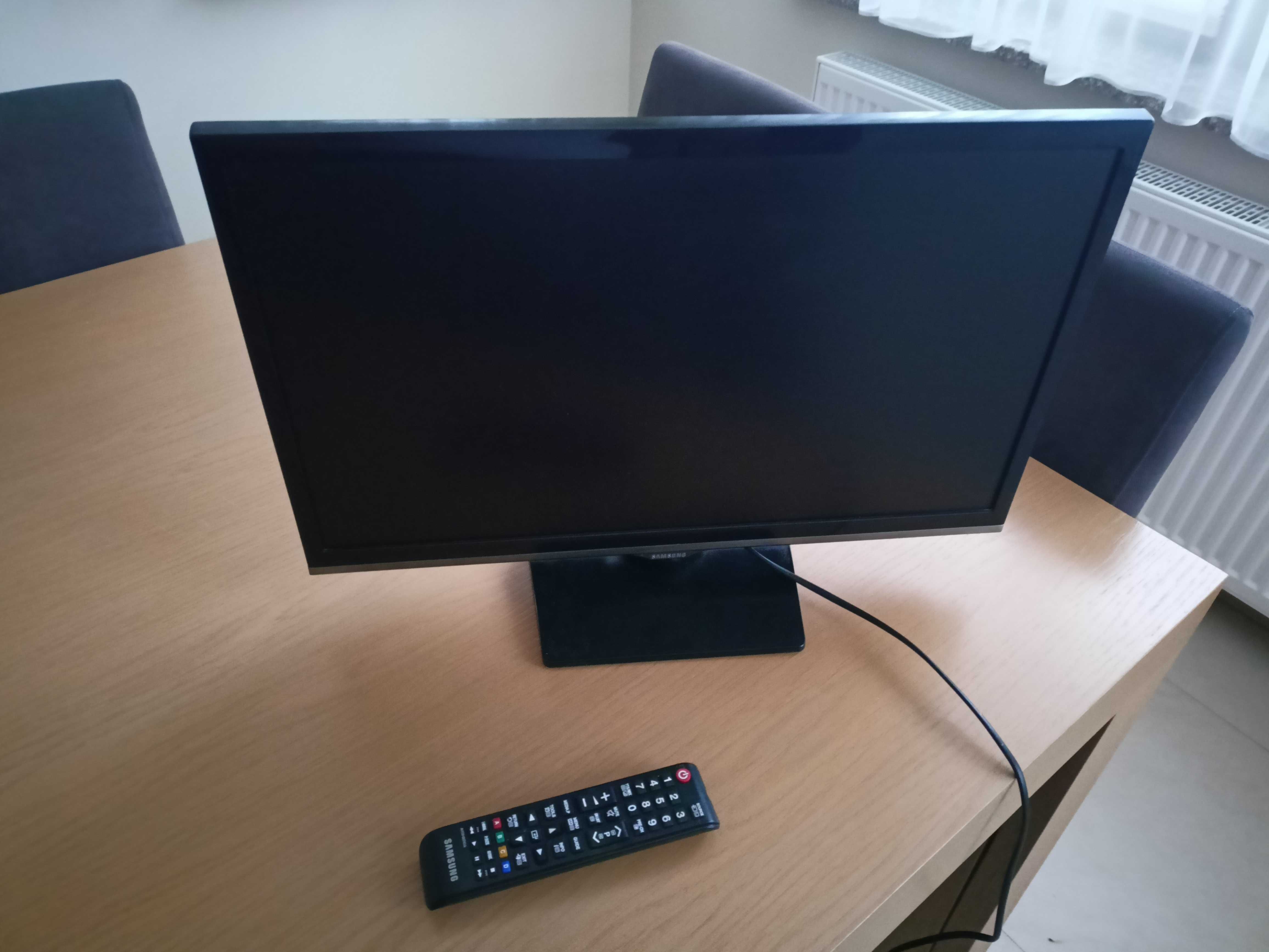 Telewizor LED Samsung 22 cale