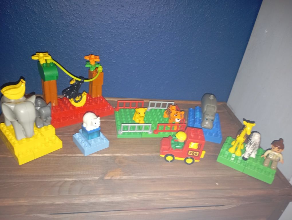 LEGO Duplo Zoo Żyrafa Słoń Hipopotam Tygrys Zebra Miś polarny Małpa