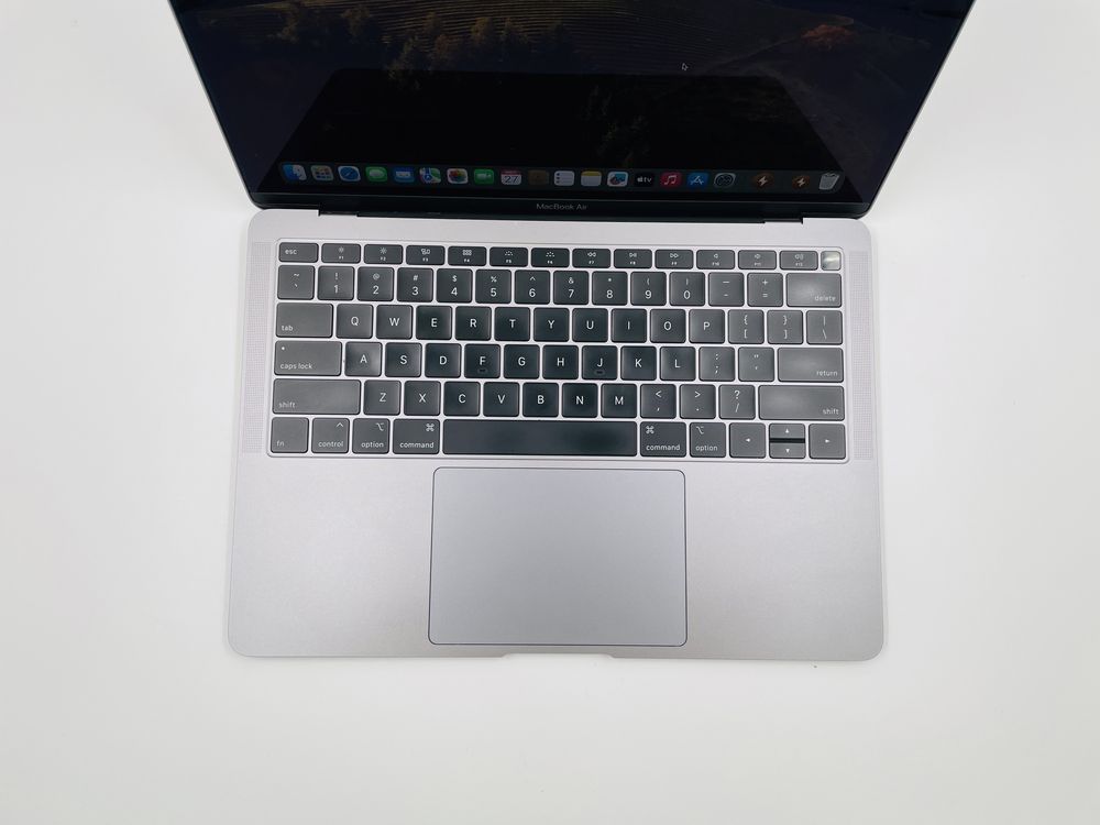 Apple Macbook Air 13 2019 intel i5 16GB RAM 256GB SSD IL4691
