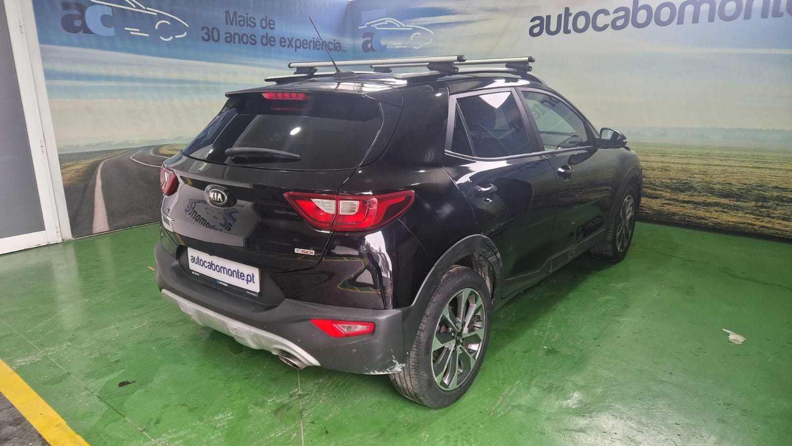 Kia Stonic 1.0 T-GDI - Salvado