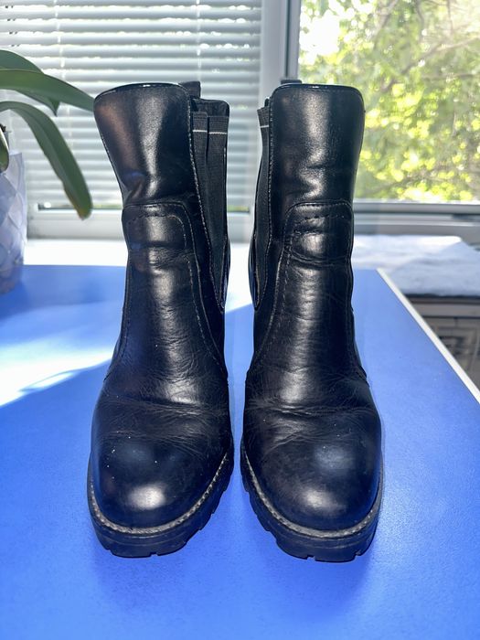 Чоботи жіночі Arezzo