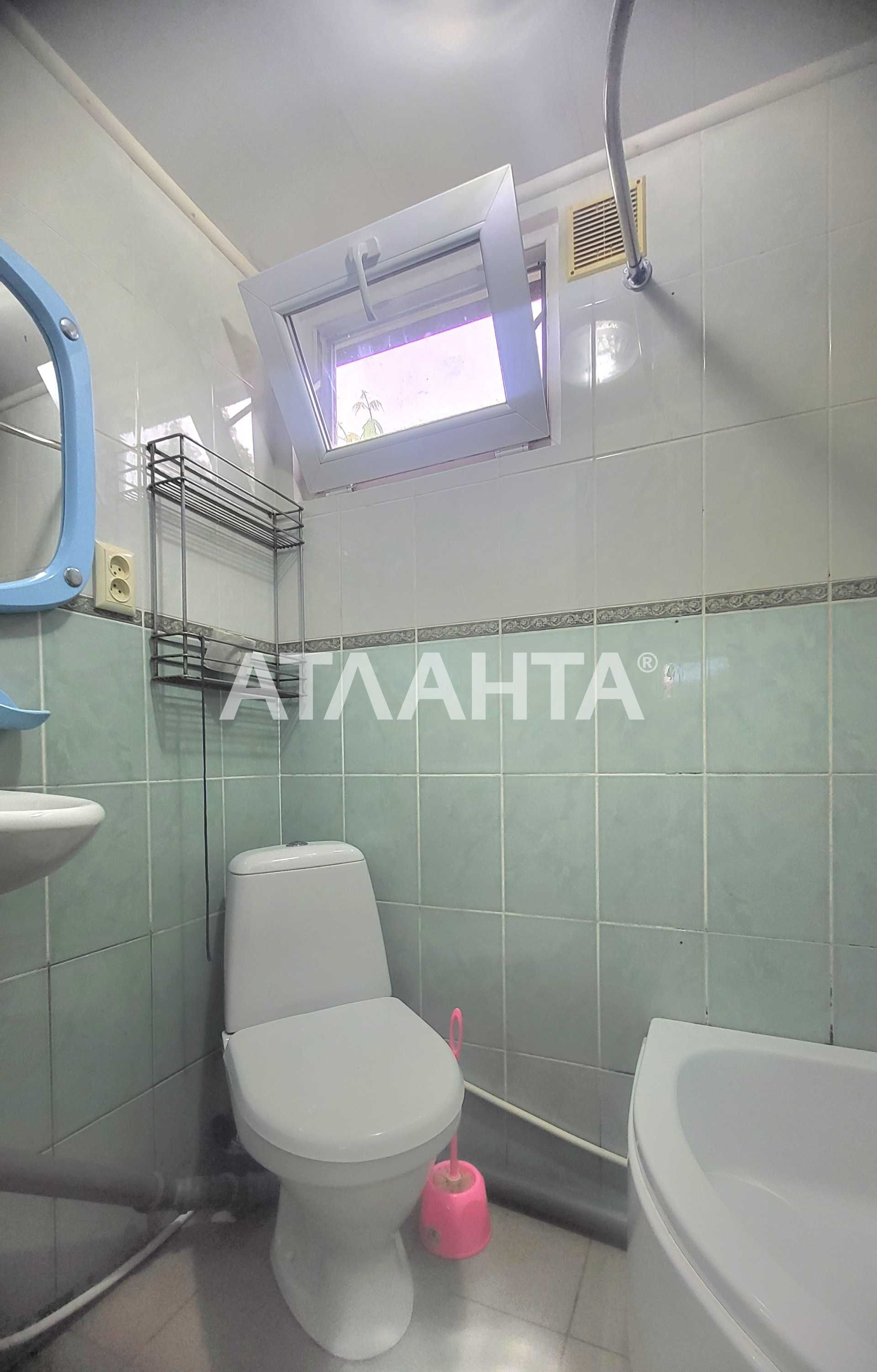 Продам 2-комнатную квартиру АГВ Серова Близость Центра!