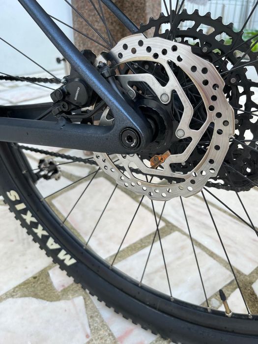 bicicleta scott scale (Roda 29) (1800€) (M)