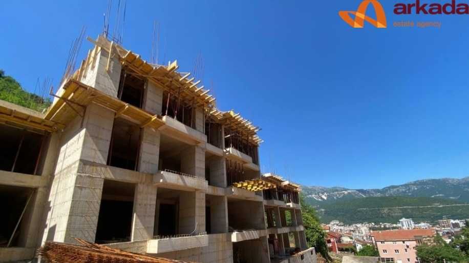 Продам 1к. квартиру в Чорногорії (Будва) з видом на море та ліс!!!46м2