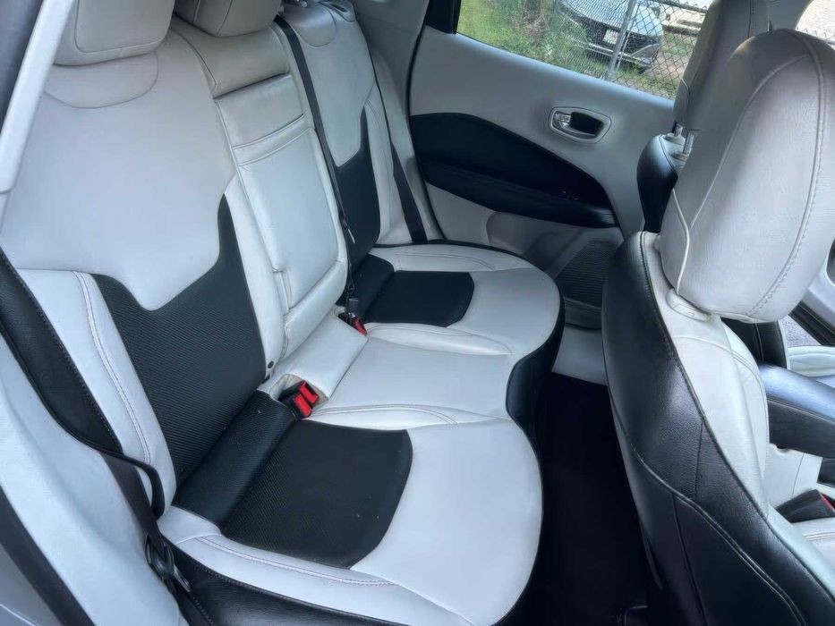 Jeep Compass Limited      2020