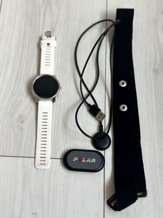 Zegarek Polar Grit X z czujnikiem tętna H9