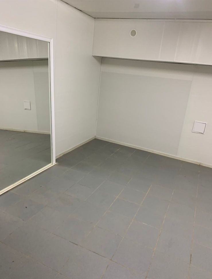 Печерськ, кабінет 23кв.м, дві мокрі точки, доступ 24)7
