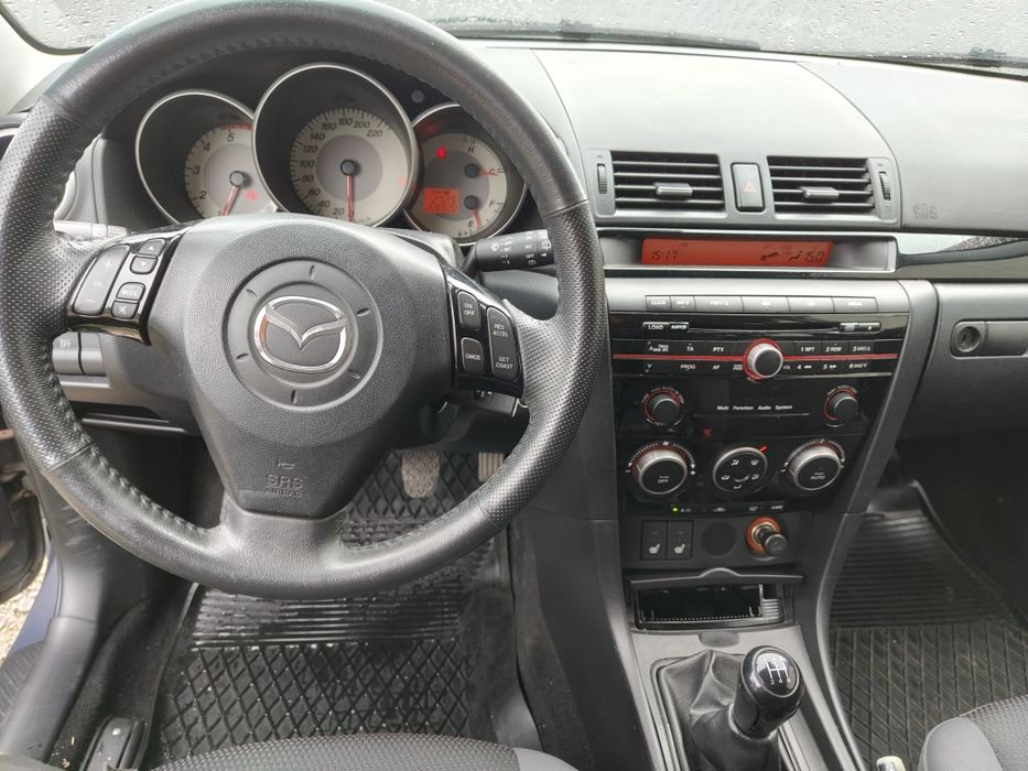 Mazda 3bk 220 tyś przebiegu 1,6 ISOFIX