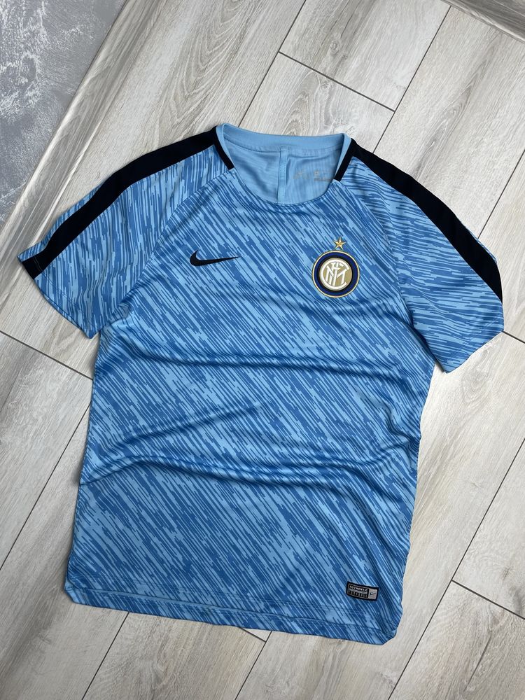 Футбольная футболка nike inter,футбольная футболка INTER