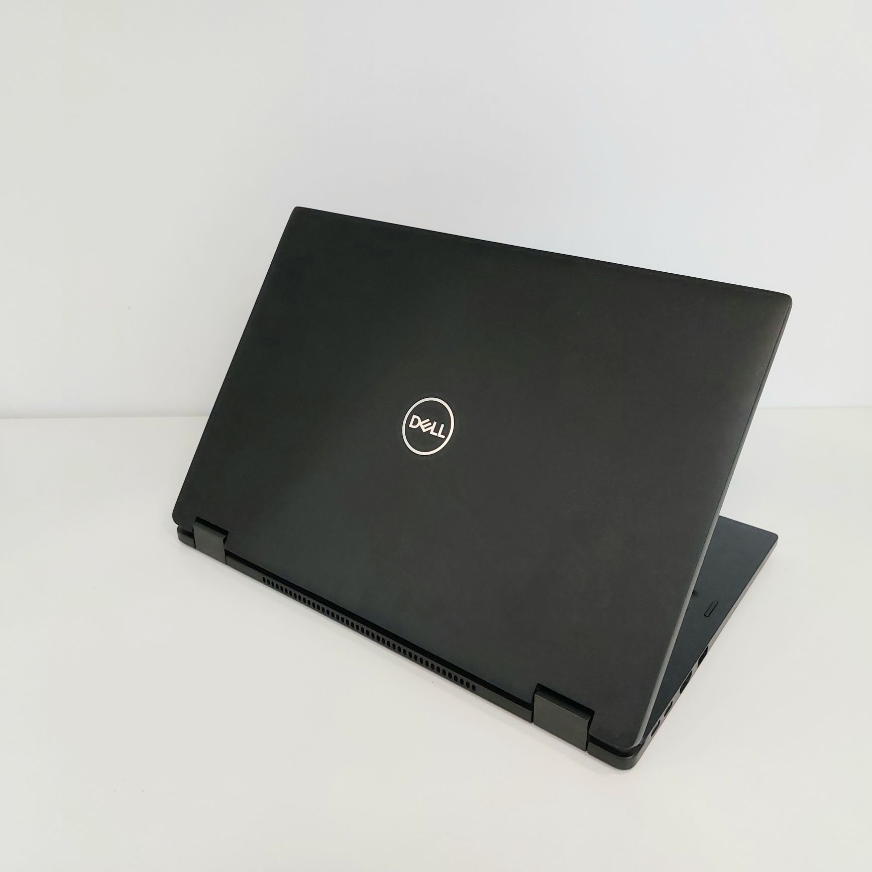 Ноутбук Dell E7390 14.1 FHD IPS Touch/ i5-8350U/ 8 RAM/ 256 SSD бу