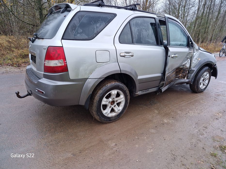 Киа соренто  продам