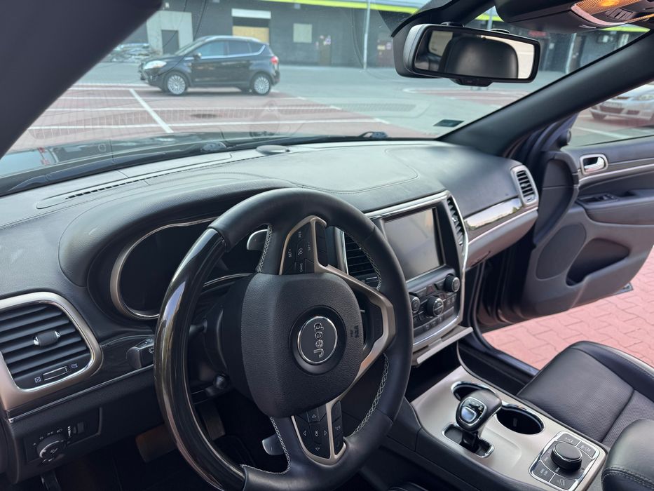 Jeep Grand Cherokee Overland