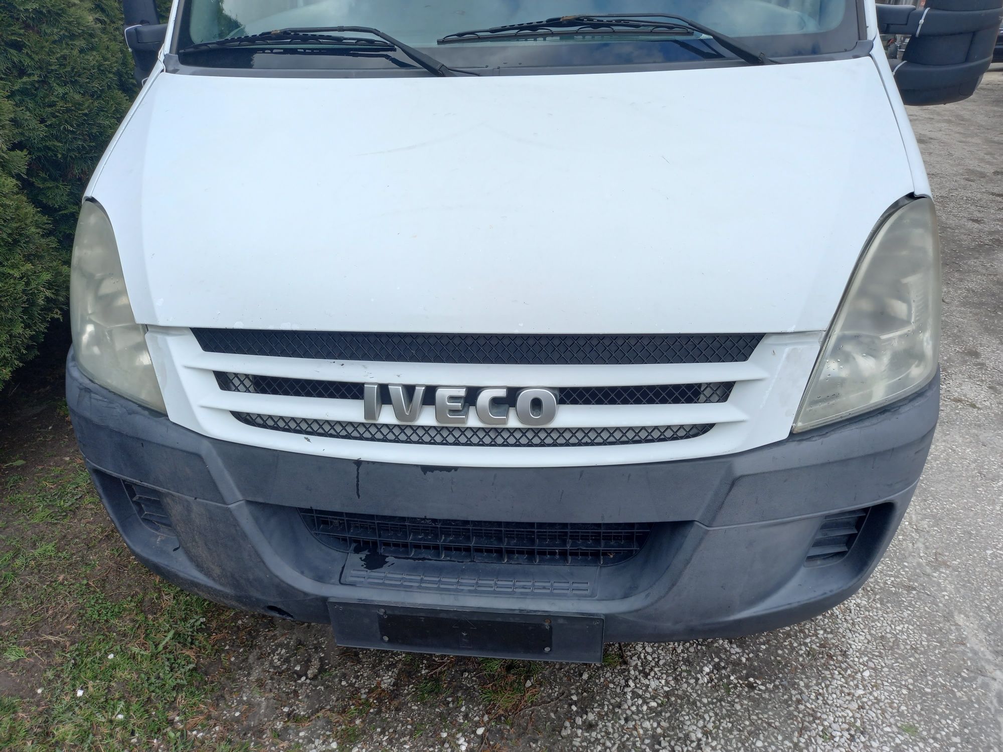 Przód zderzak błotnik drzwi atrapa grill lampy chłodnica Iveco Daily 2