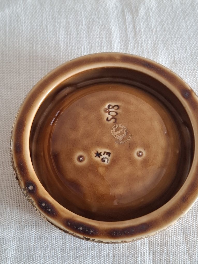 Raro cinzeiro de Sacavém período Gilman
