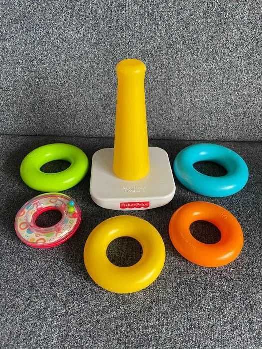 Książka Pierwsze wiersze Brzechwa + Piramidka z kółkami Fisher Price