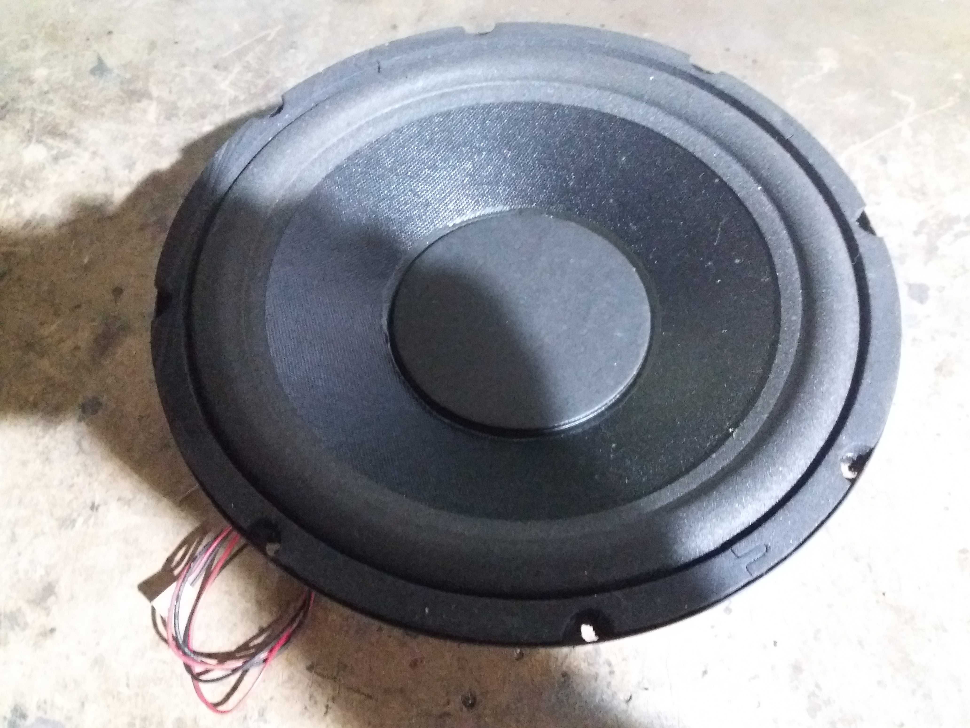 2 - Sub Woofer 100w 8 om / 100w 4 om