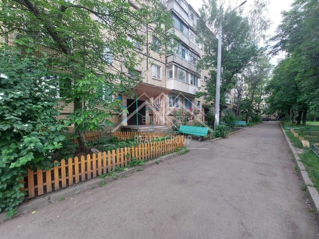Продаж затишної 1к квартири з новим ремонтом у ЦМ р-ні