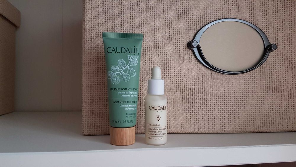 Caudalie vinoperfect radiance serum maska detoksykująca maseczka
