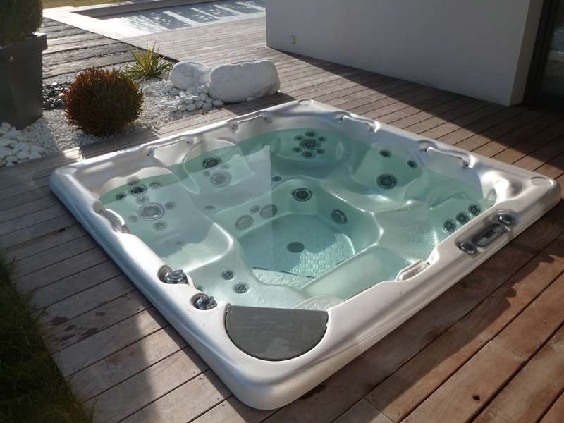 Jacuzzi beachcomber e desde 5.280,00