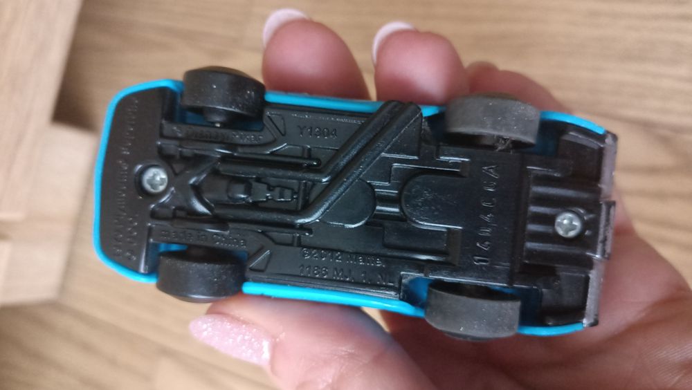 Autko król z bajki auta 1 zygzak McQueen