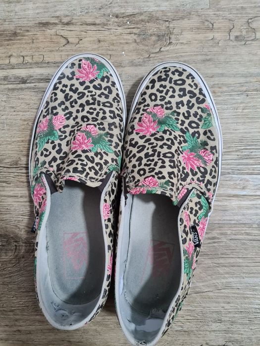 Vans rozm 40,5 uszkodzone