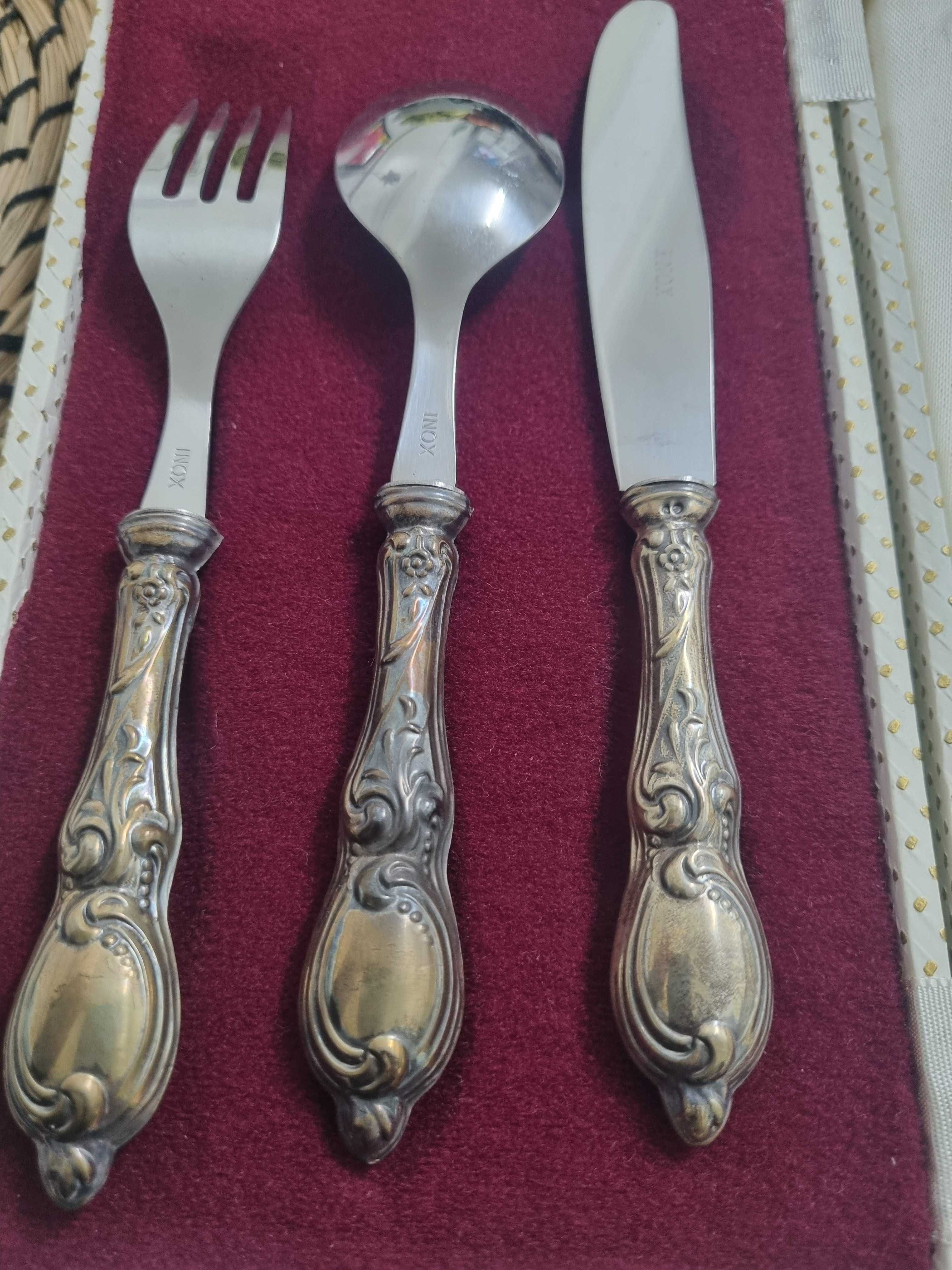Vintage Conjunto de Talheres em PRATA e inox - Novo