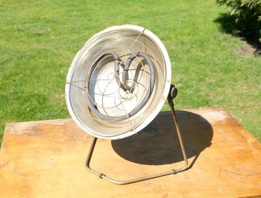 Stary Grzejni PRL słoneczko