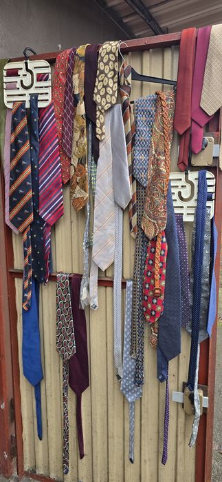 Stare krawaty z czasów PRL
