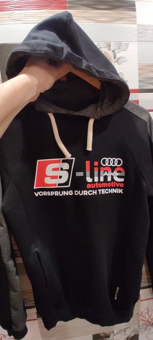 Кофта  спортивна реглан