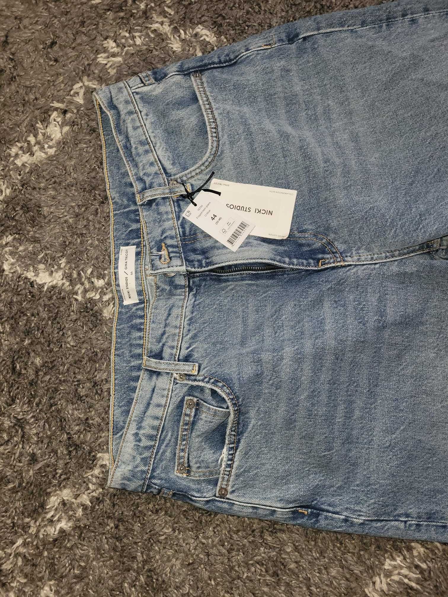 Spodnie jeansy męskie rozmiar 32/45 marki Nicki Studios.
