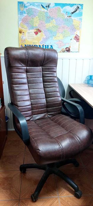 Продам Директорське крісло, Cамовивіз Хмельницький