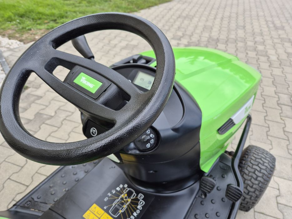 Traktorek Kosiarka STIHL VIKING T6 MT6112C