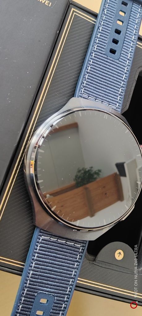 Huawei Watch 4 ProTitanium.