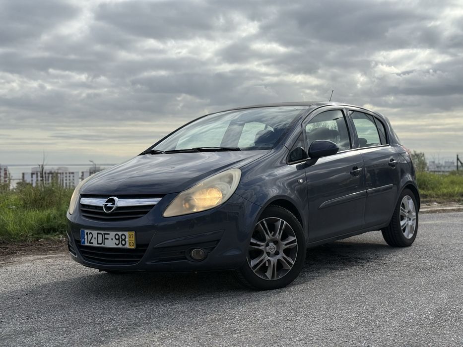Opel Corsa D 1.2 gasolina