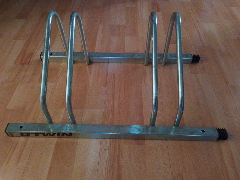 Estacionamento ou Suporte de Chão para 2 Bicicletas