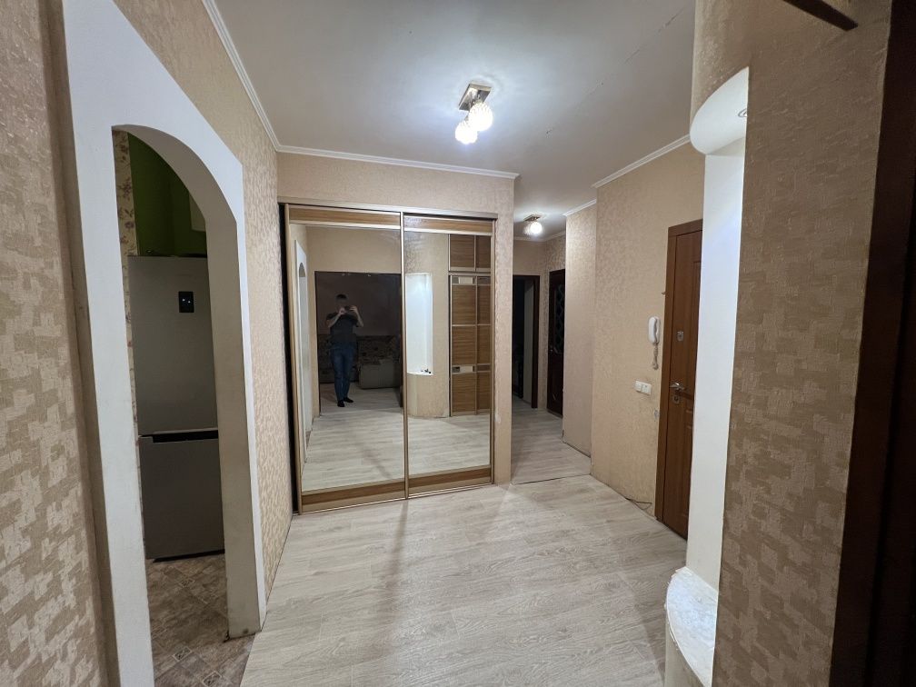 3 комн в ЦГ чистом районе Карачуны 2 этаж ремонт мебель техника