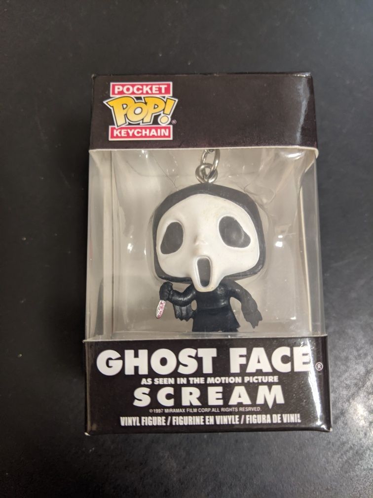 POP,брелки Star wars,South park,Optimus prime,Ghost face,Sonic,Walking